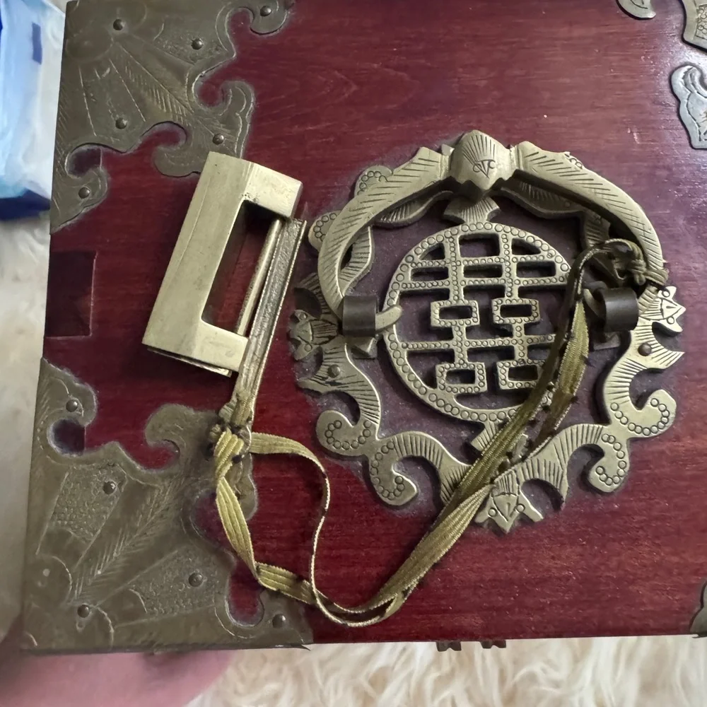 Vintage Wooden Jewelry Box with Brass Accents - Picture 2 of 8